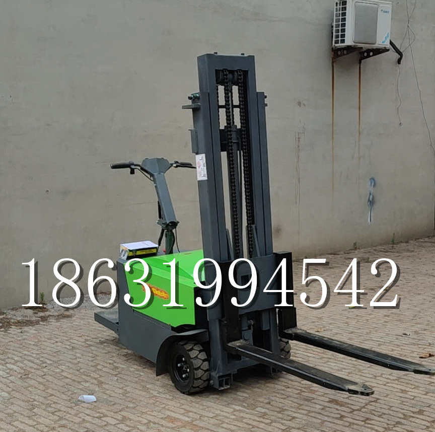 明山区优程全电动叉车插腿式堆高车液压装卸车1.5吨升高小型站驾式铲车